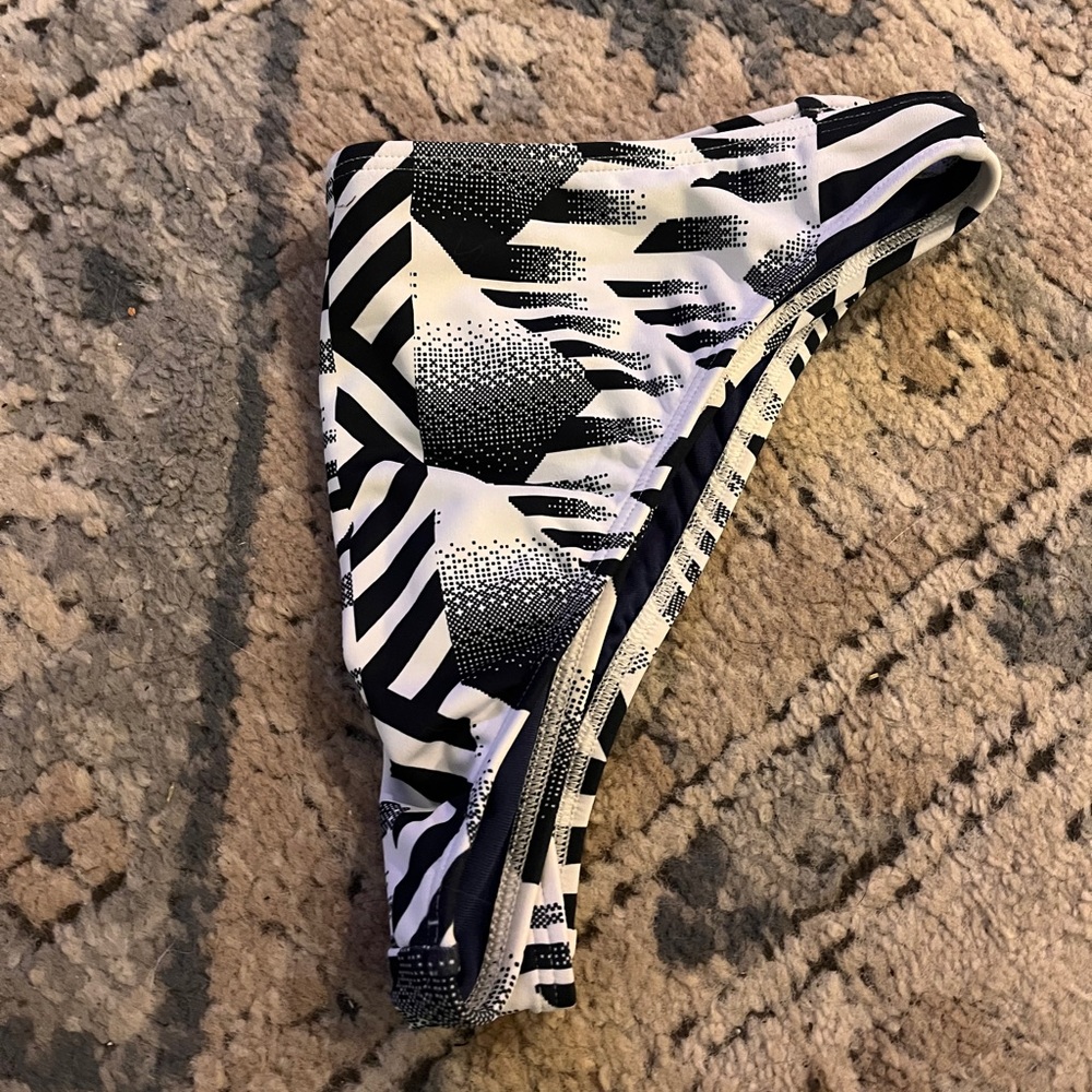 women bikini bottoms